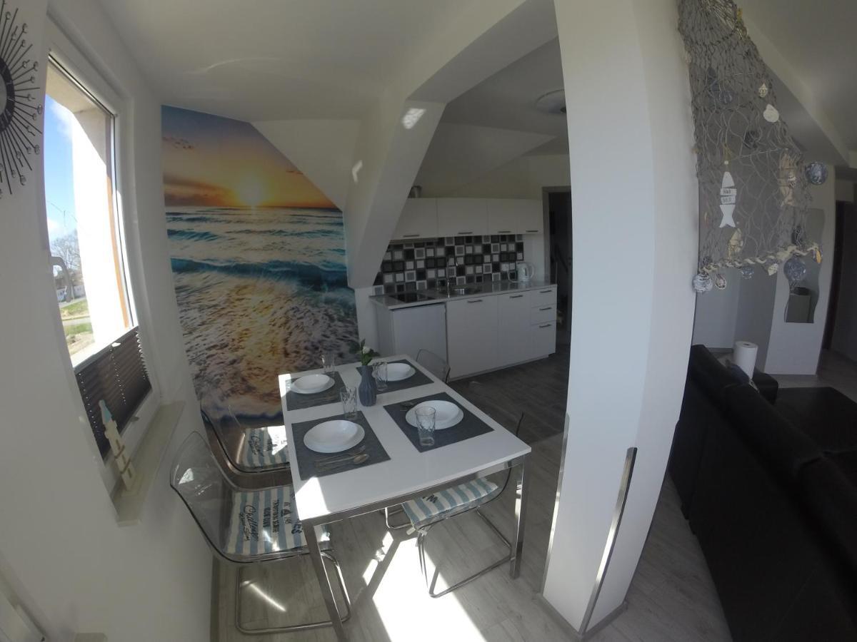 Apartament Bosmanski Darlowko Exterior photo